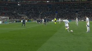 1744335422114044604.gif